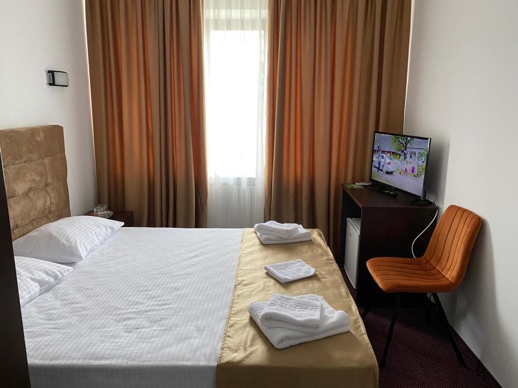 Prestige House Tulcea - imagine 2